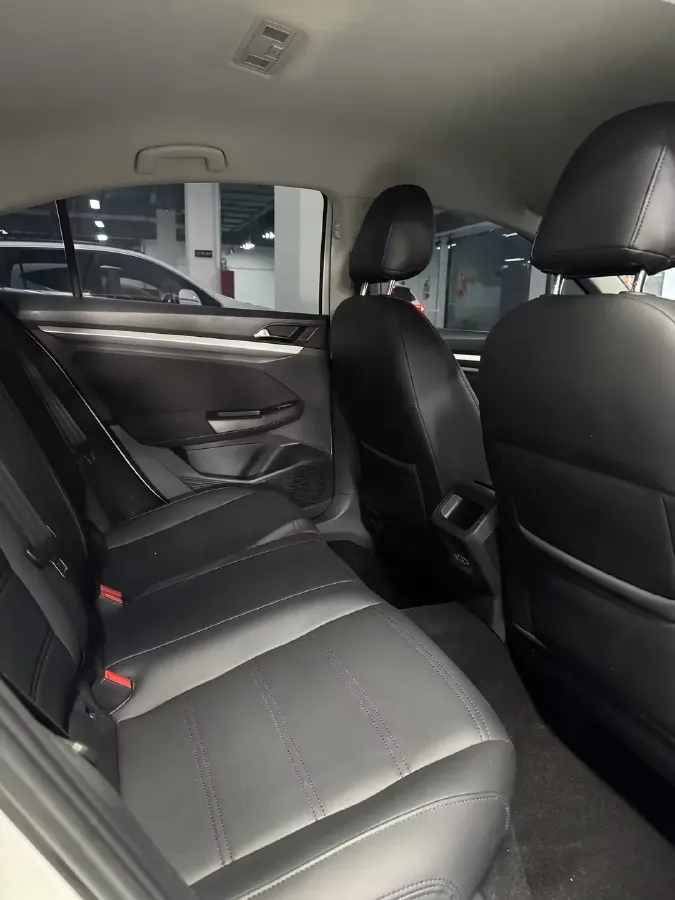 2021 Volkswagen Bora 1.5L 113HP L4 6AT,autocango,china used car exporter,china ev exporter,chinese used car exporter,chinese used ev exporter