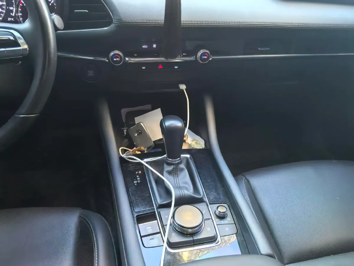 2023 Mazda 3 Axela 2.0L 158HP L4 6AT,autocango,china used car exporter,china ev exporter,chinese used car exporter,chinese used ev exporter