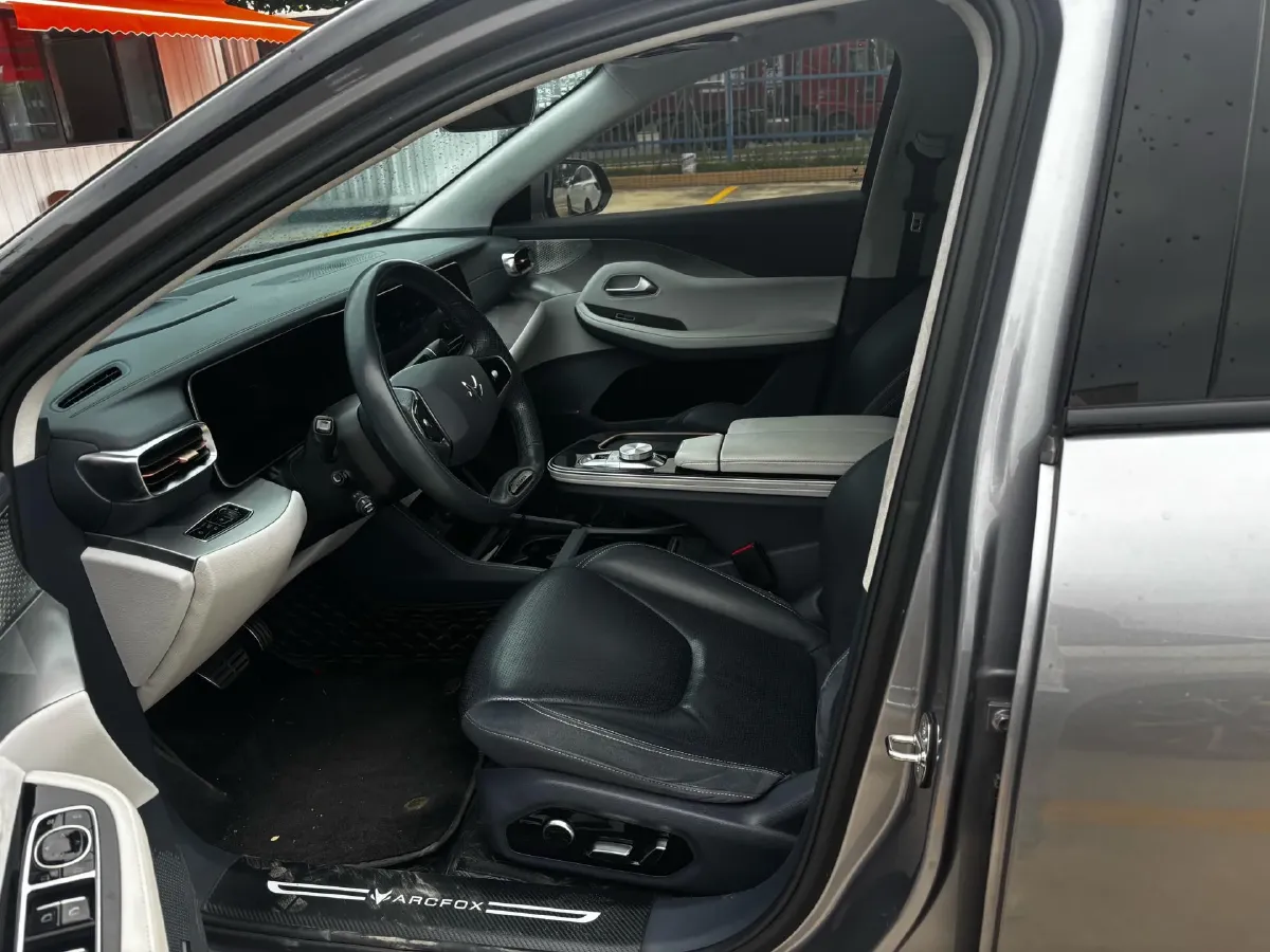 2021 ARCFOX αS BEV 93.6KWH,autocango,china used car exporter,china ev exporter,chinese used car exporter,chinese used ev exporter