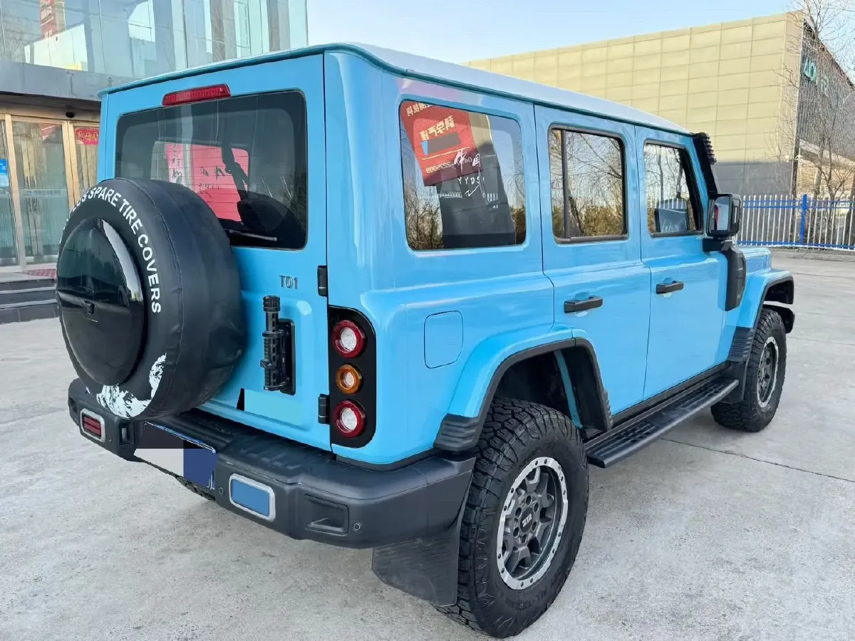 2025 212 212 T01 2.0T 252HP L4 8AT,autocango,china used car exporter,china ev exporter,chinese used car exporter,chinese used ev exporter