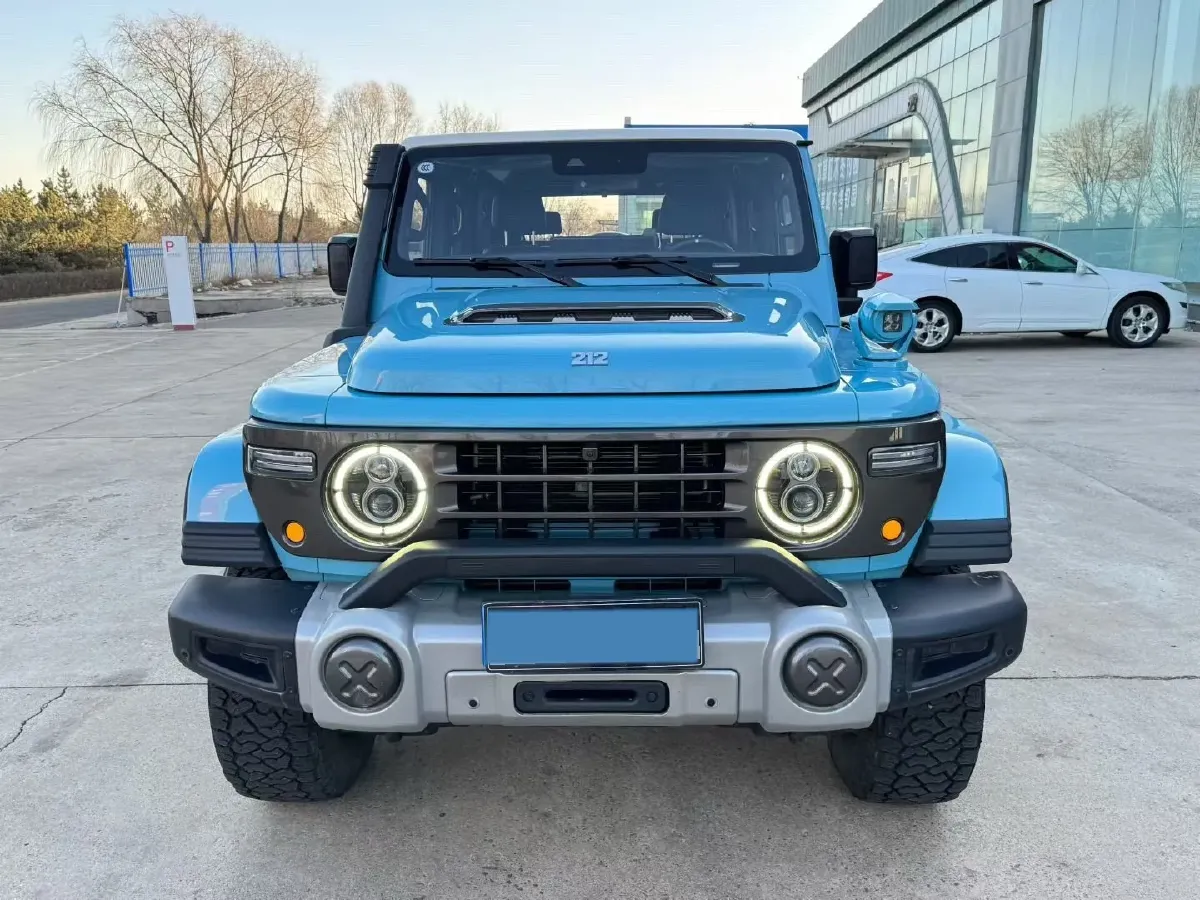 2025 212 212 T01 2.0T 252HP L4 8AT,autocango,china used car exporter,china ev exporter,chinese used car exporter,chinese used ev exporter