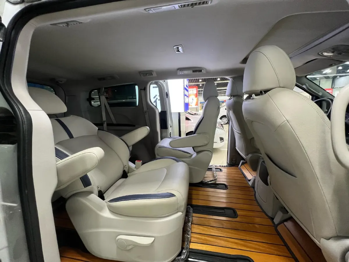 2020 Volkswagen T-Roc 1.4T 150HP L4 7DCT,autocango,china used car exporter,china ev exporter,chinese used car exporter,chinese used ev exporter