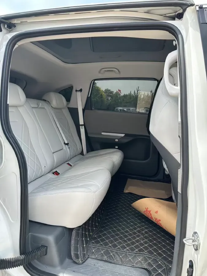 2024 ARCFOX KAOLA S BEV 58.8KWH,autocango,china used car exporter,china ev exporter,chinese used car exporter,chinese used ev exporter