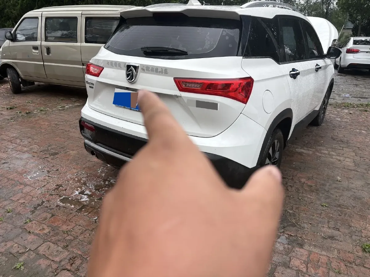 2020 HanTeng X5 1.5T 156HP L4 6AT,autocango,china used car exporter,china ev exporter,chinese used car exporter,chinese used ev exporter