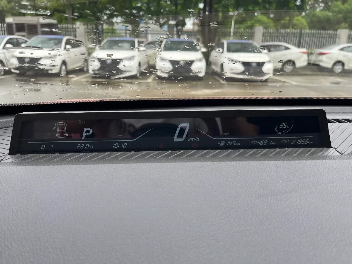 2022 MG 5 1.5L 120HP L4 CVT,autocango,china used car exporter,china ev exporter,chinese used car exporter,chinese used ev exporter