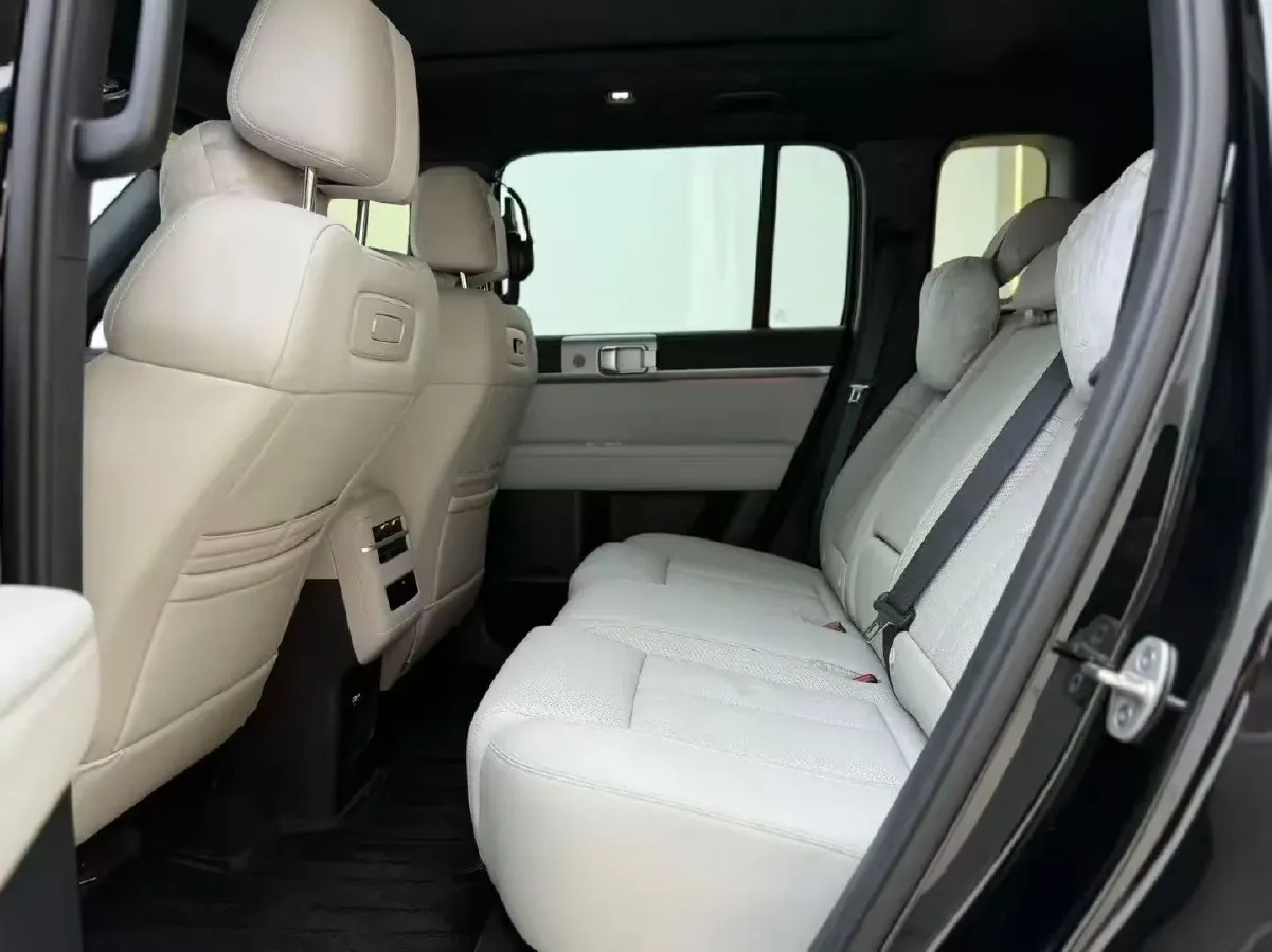 2025 FangChengBao Tai 7 1.5T 156HP L4 E-CVT PHEV,autocango,china used car exporter,china ev exporter,chinese used car exporter,chinese used ev exporter