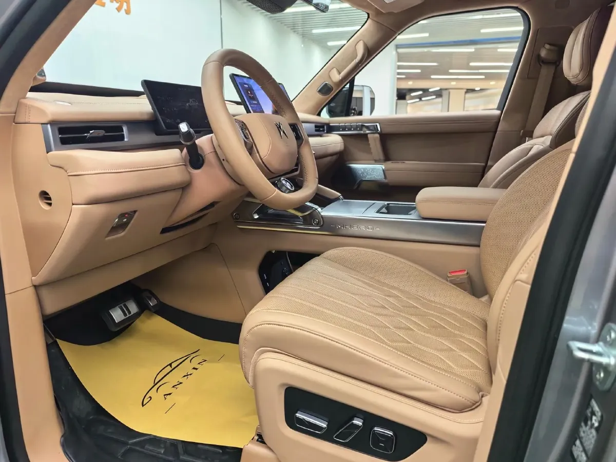 2025 M Hero WarriorM817 1.5T 197HP L4 PHEV,autocango,china used car exporter,china ev exporter,chinese used car exporter,chinese used ev exporter