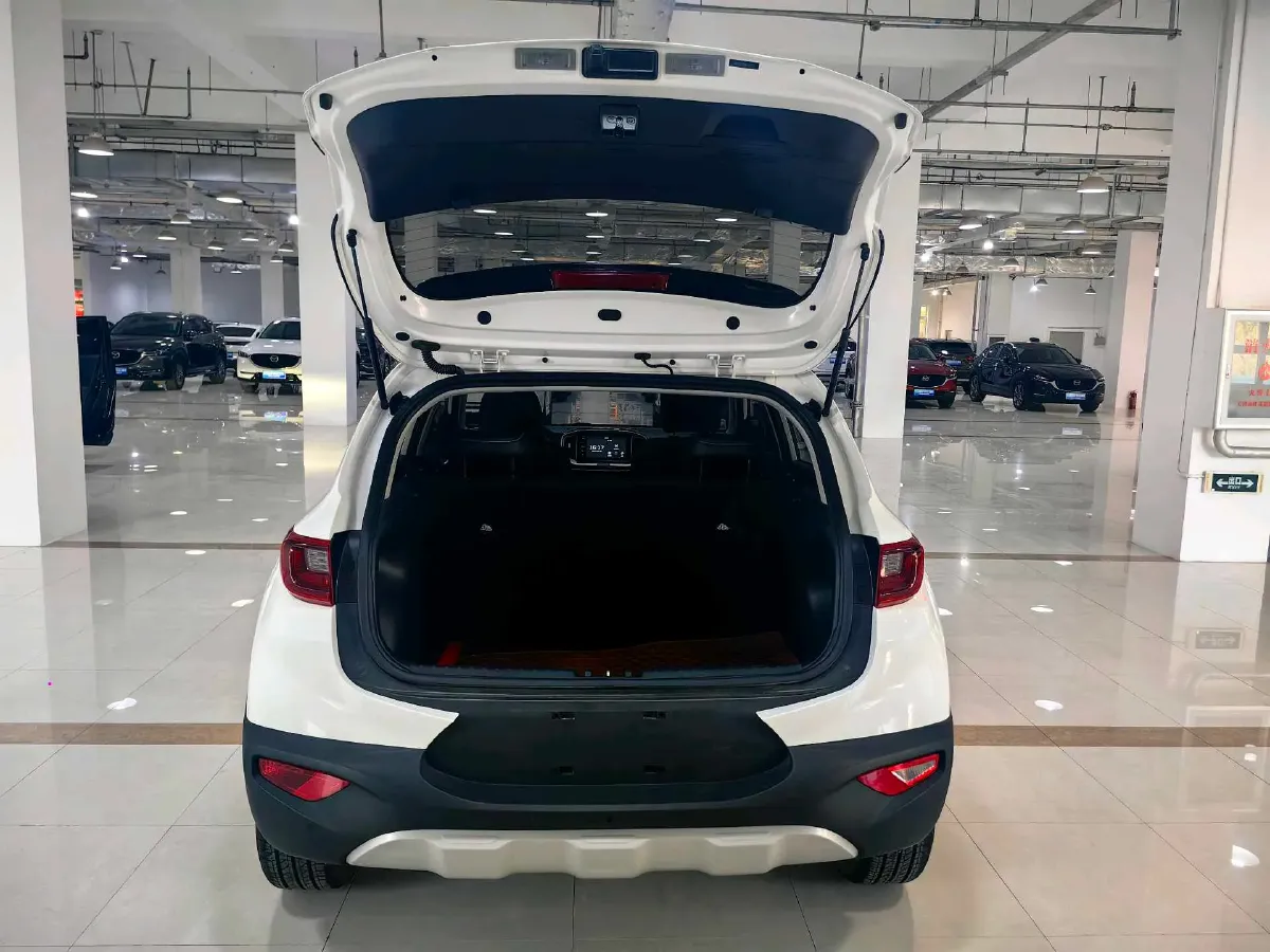 2021 Kia KX1 1.4L 100HP L4 6AT,autocango,china used car exporter,china ev exporter,chinese used car exporter,chinese used ev exporter