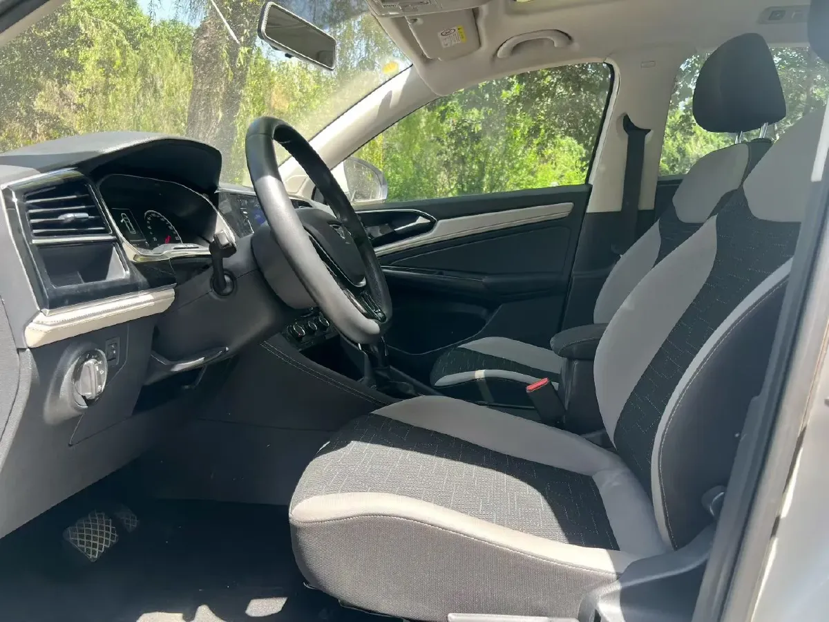 2023 Jetta VS7 1.4T 150HP L4 6AT,autocango,china used car exporter,china ev exporter,chinese used car exporter,chinese used ev exporter