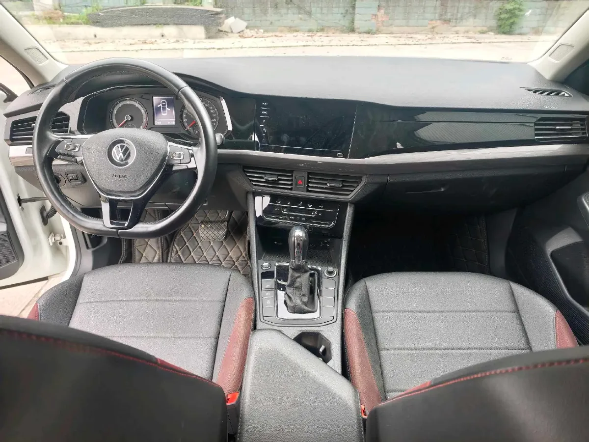 2021 Volkswagen Bora 1.5L 113HP L4 6AT,autocango,china used car exporter,china ev exporter,chinese used car exporter,chinese used ev exporter