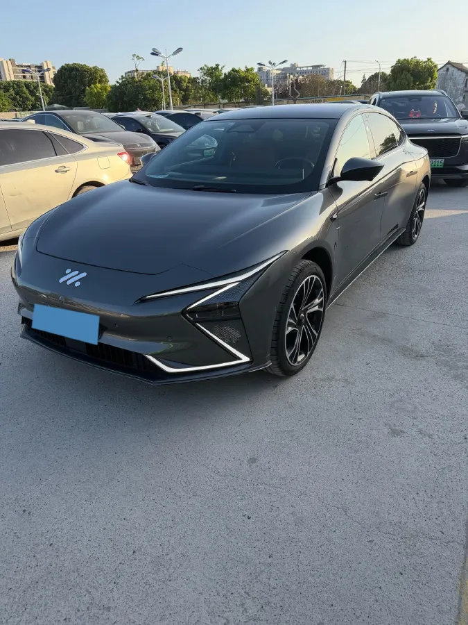 2022 IM L7 BEV 90KWH,autocango,china used car exporter,china ev exporter,chinese used car exporter,chinese used ev exporter