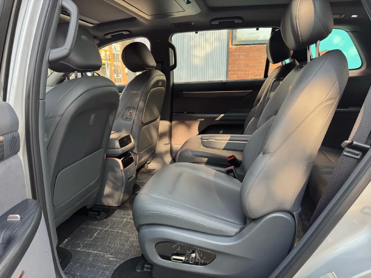 2024 DongFeng eπ eπ008 1.5T 147HP L4 REEV 34.32KWH,autocango,china used car exporter,china ev exporter,chinese used car exporter,chinese used ev exporter