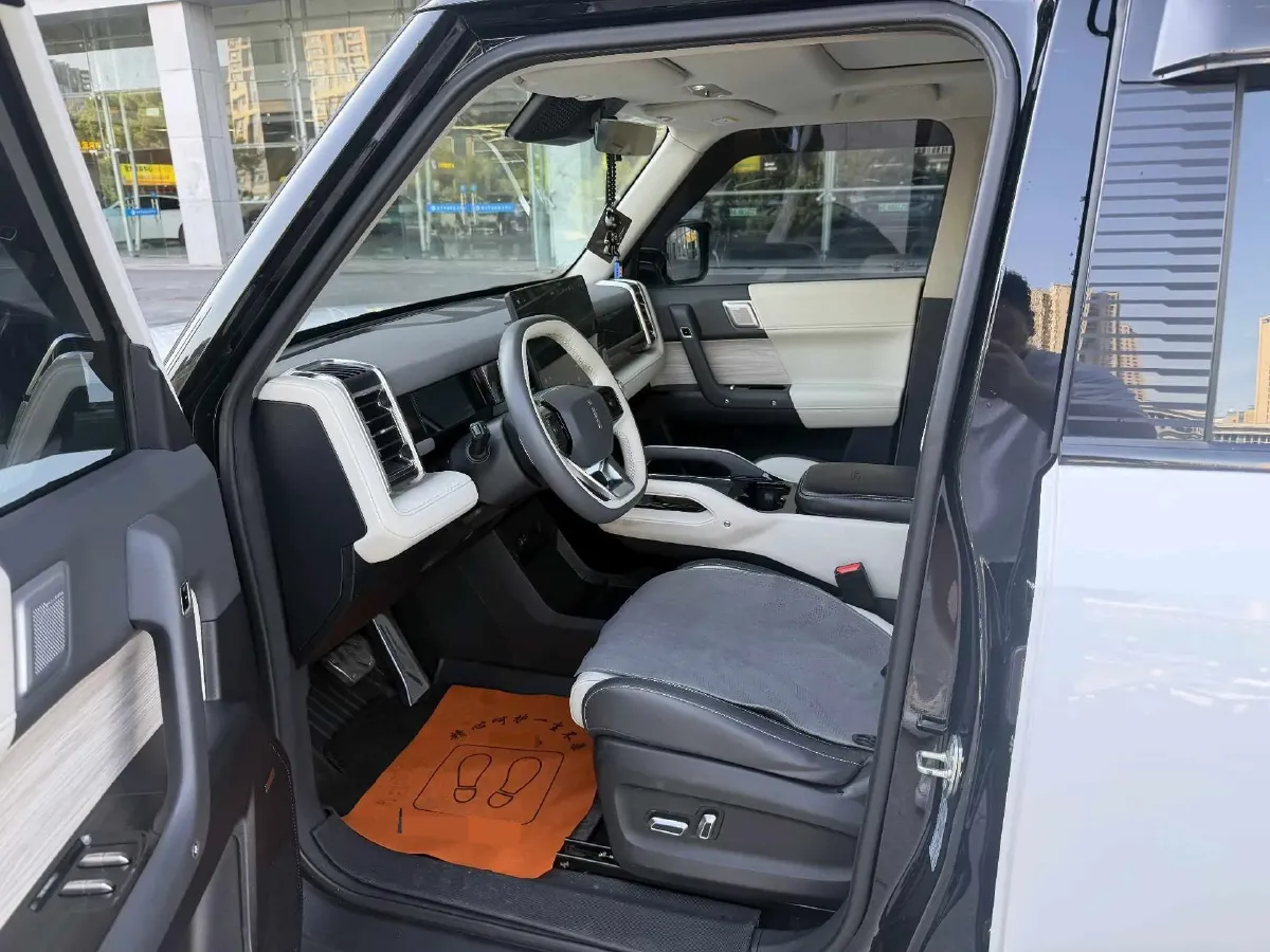 2024 iCAR iCAR 03 BEV 65.69KWH,autocango,china used car exporter,china ev exporter,chinese used car exporter,chinese used ev exporter