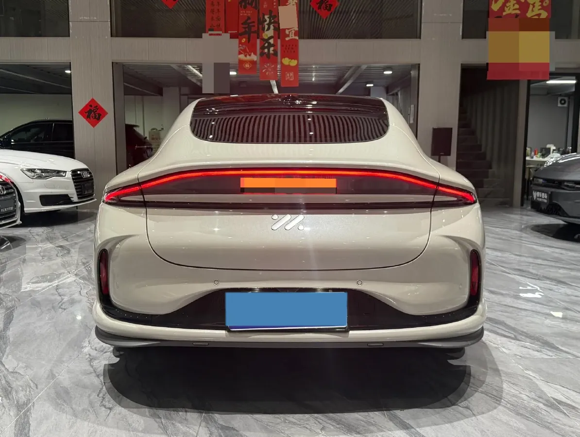 2024 IM L6 BEV 75KWH,autocango,china used car exporter,china ev exporter,chinese used car exporter,chinese used ev exporter