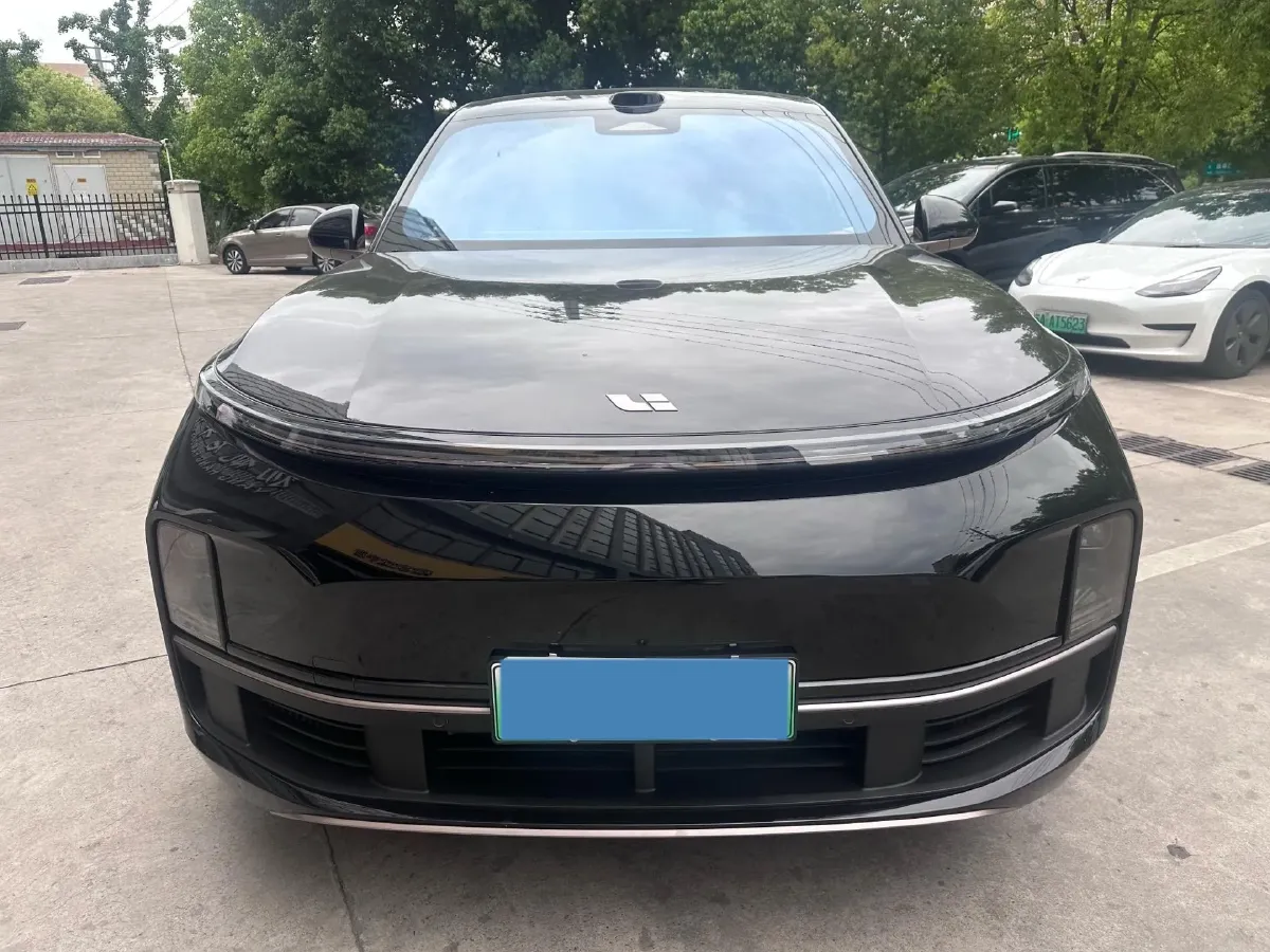 2025 Li L9 Range Extended 154HP REEV,autocango,china used car exporter,china ev exporter,chinese used car exporter,chinese used ev exporter