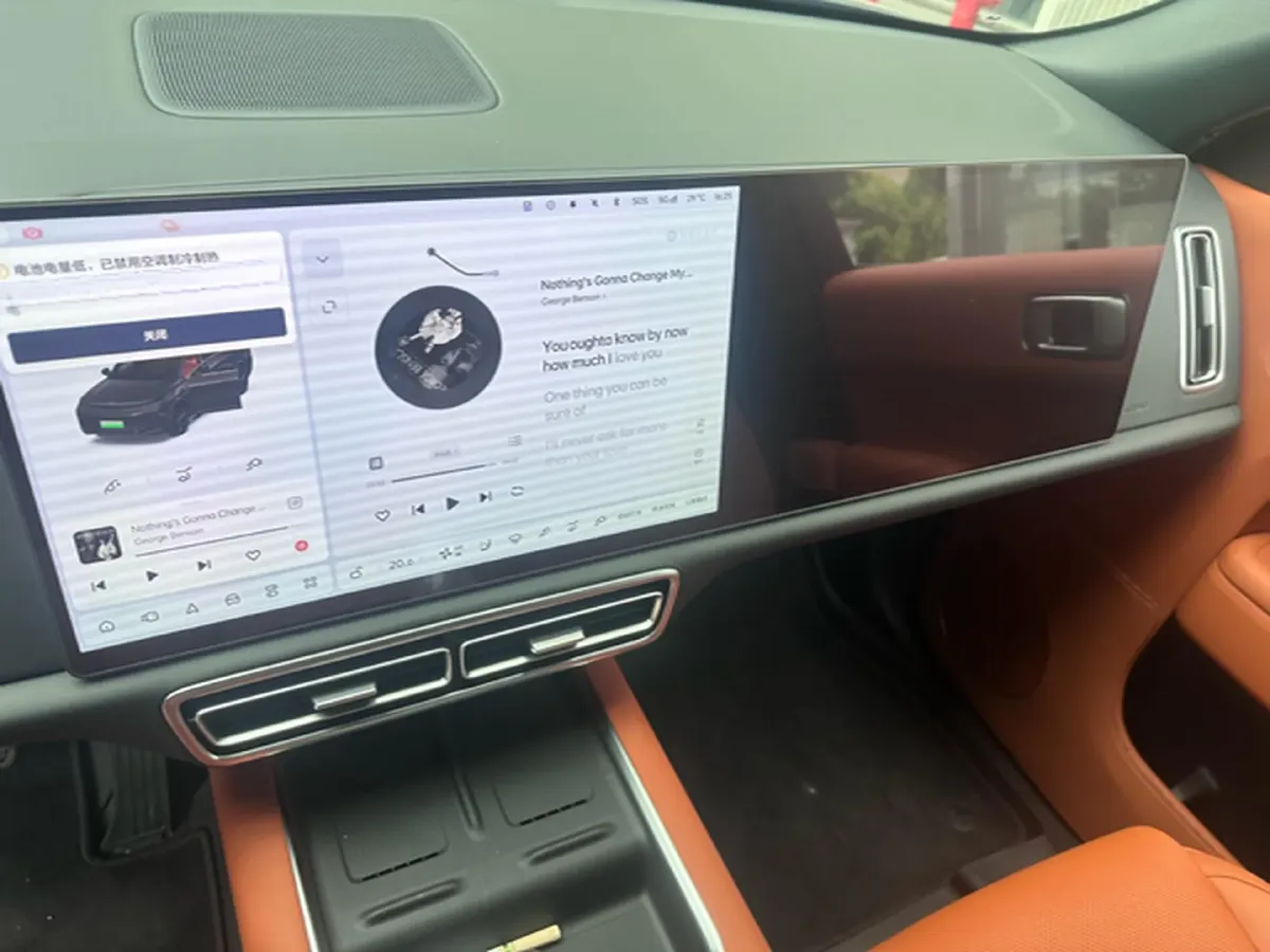 2025 Li L9 Range Extended 154HP REEV,autocango,china used car exporter,china ev exporter,chinese used car exporter,chinese used ev exporter