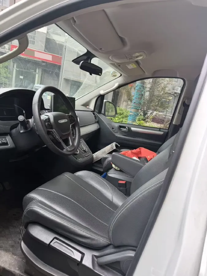 2023 MAXUS G20 2.0T 224HP L4 8AT,autocango,china used car exporter,china ev exporter,chinese used car exporter,chinese used ev exporter