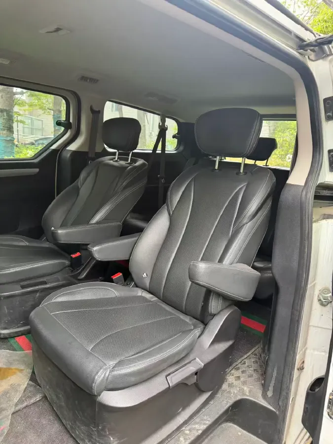 2023 MAXUS G20 2.0T 224HP L4 8AT,autocango,china used car exporter,china ev exporter,chinese used car exporter,chinese used ev exporter