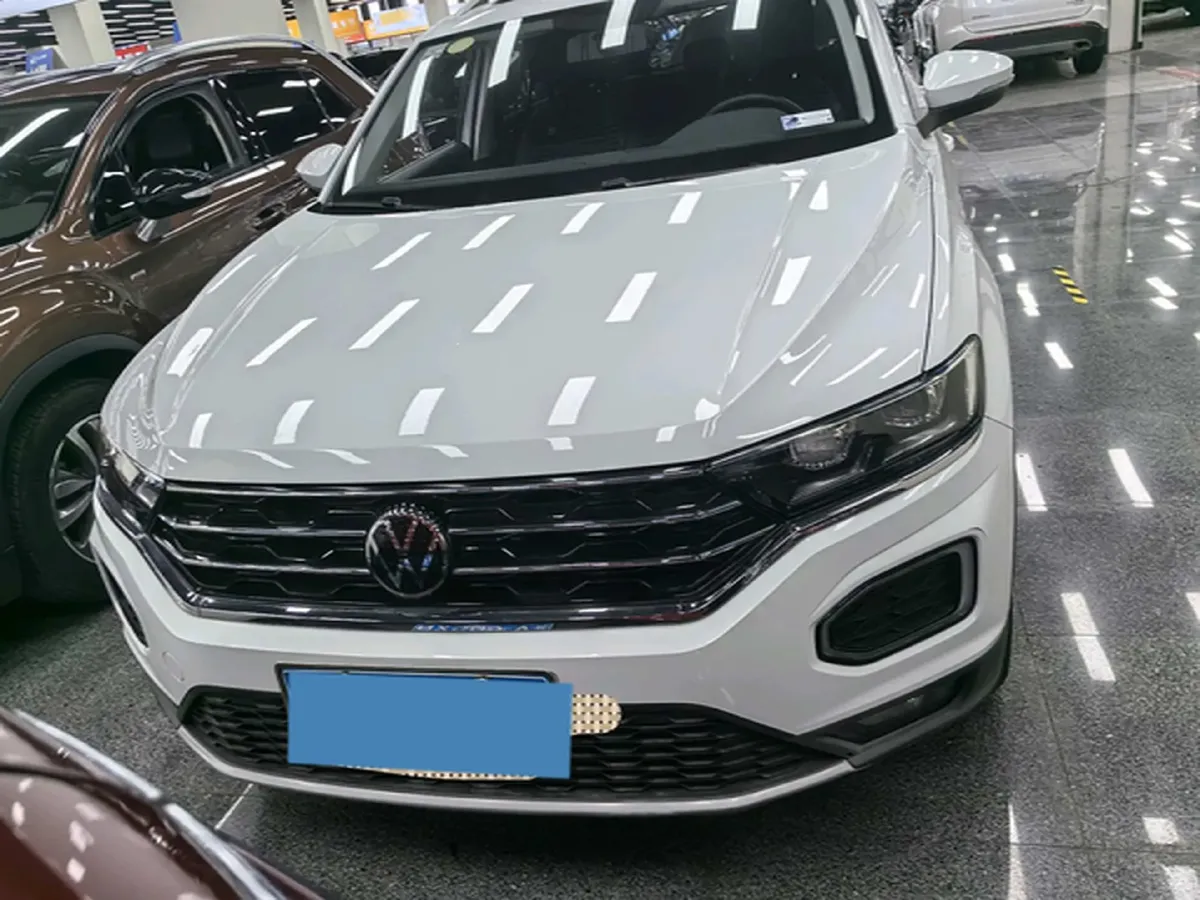 2021 Volkswagen T-Roc 1.4T 150HP L4 7DCT,autocango,china used car exporter,china ev exporter,chinese used car exporter,chinese used ev exporter