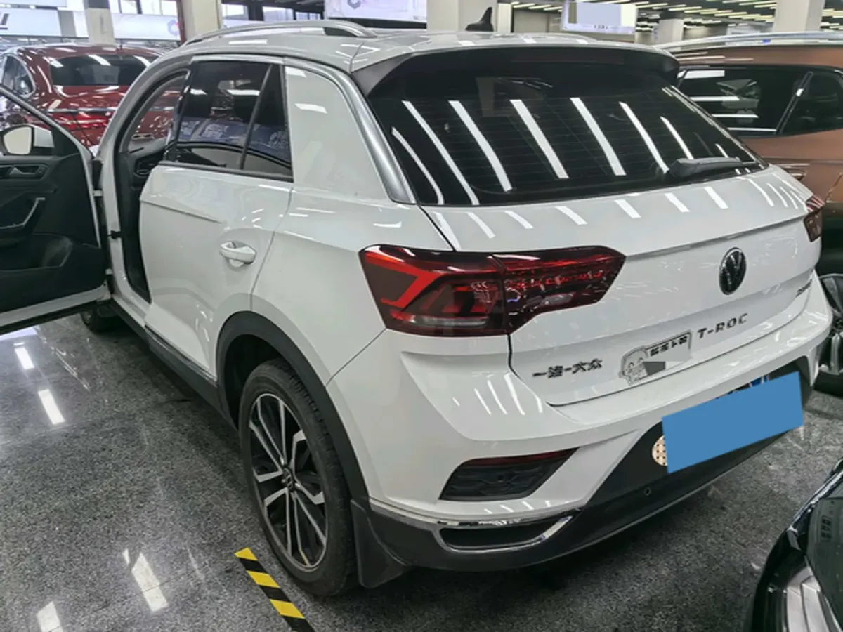 2021 Volkswagen T-Roc 1.4T 150HP L4 7DCT,autocango,china used car exporter,china ev exporter,chinese used car exporter,chinese used ev exporter
