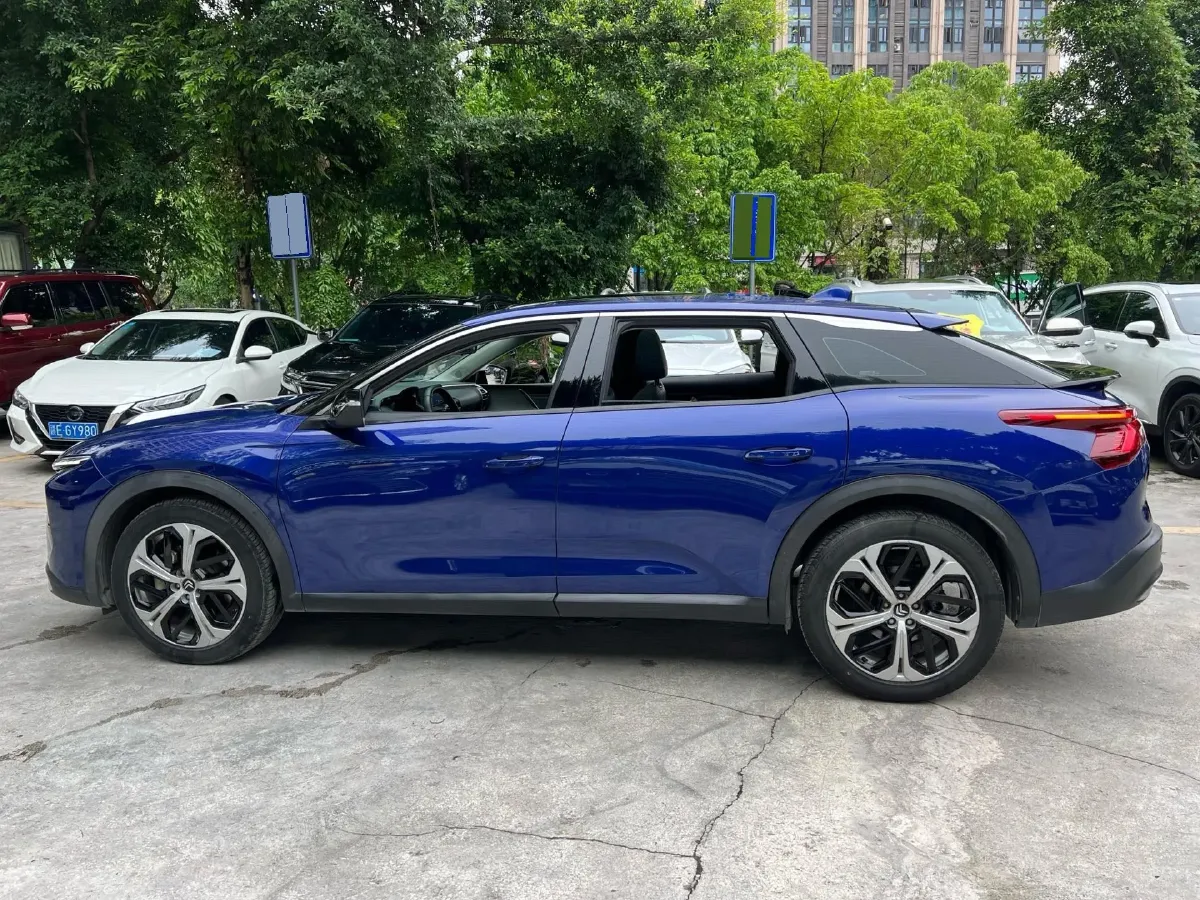 2021 Citroen C5 X 1.6T 175HP L4 8AT,autocango,china used car exporter,china ev exporter,chinese used car exporter,chinese used ev exporter