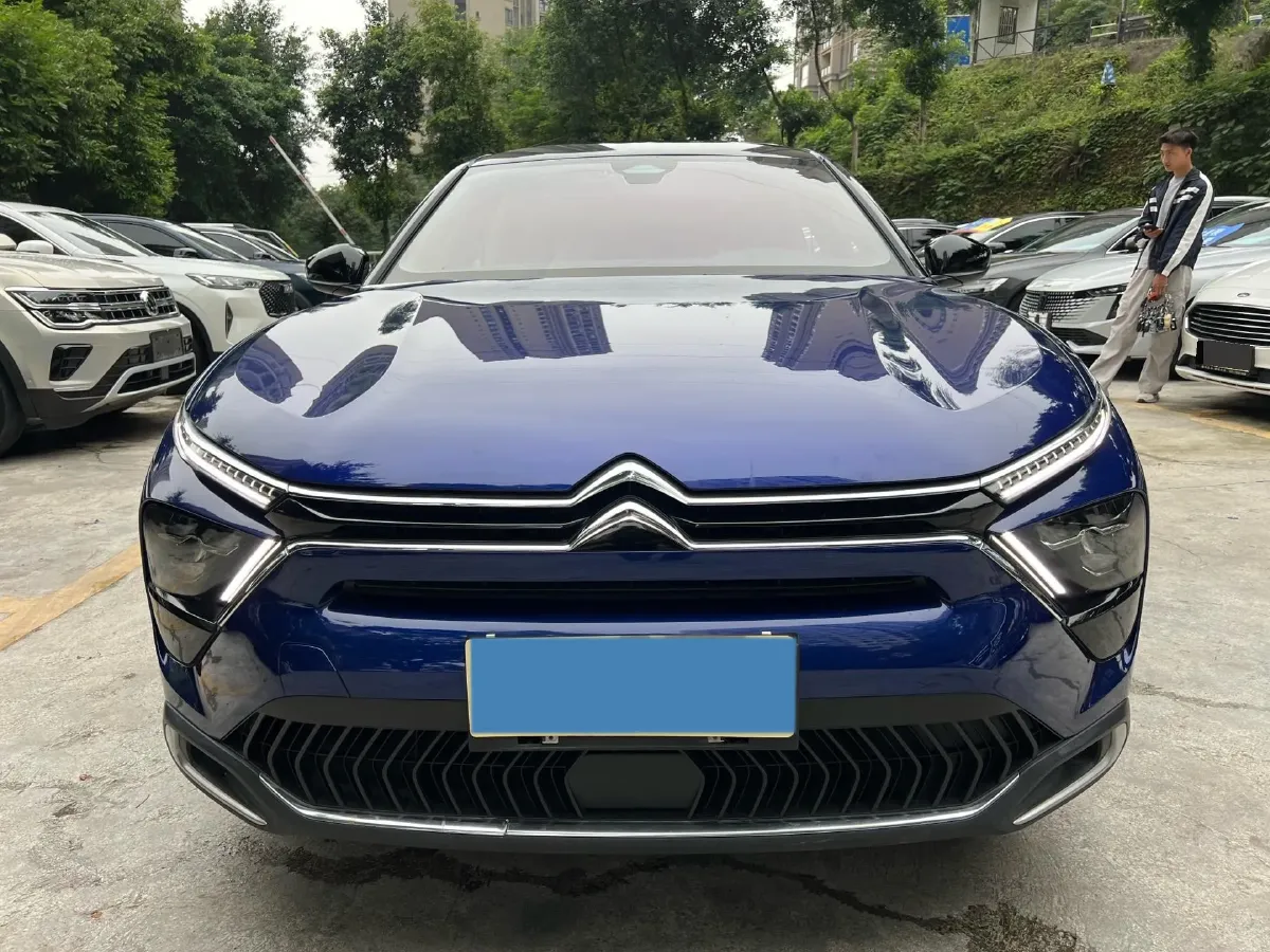 2021 Citroen C5 X 1.6T 175HP L4 8AT,autocango,china used car exporter,china ev exporter,chinese used car exporter,chinese used ev exporter