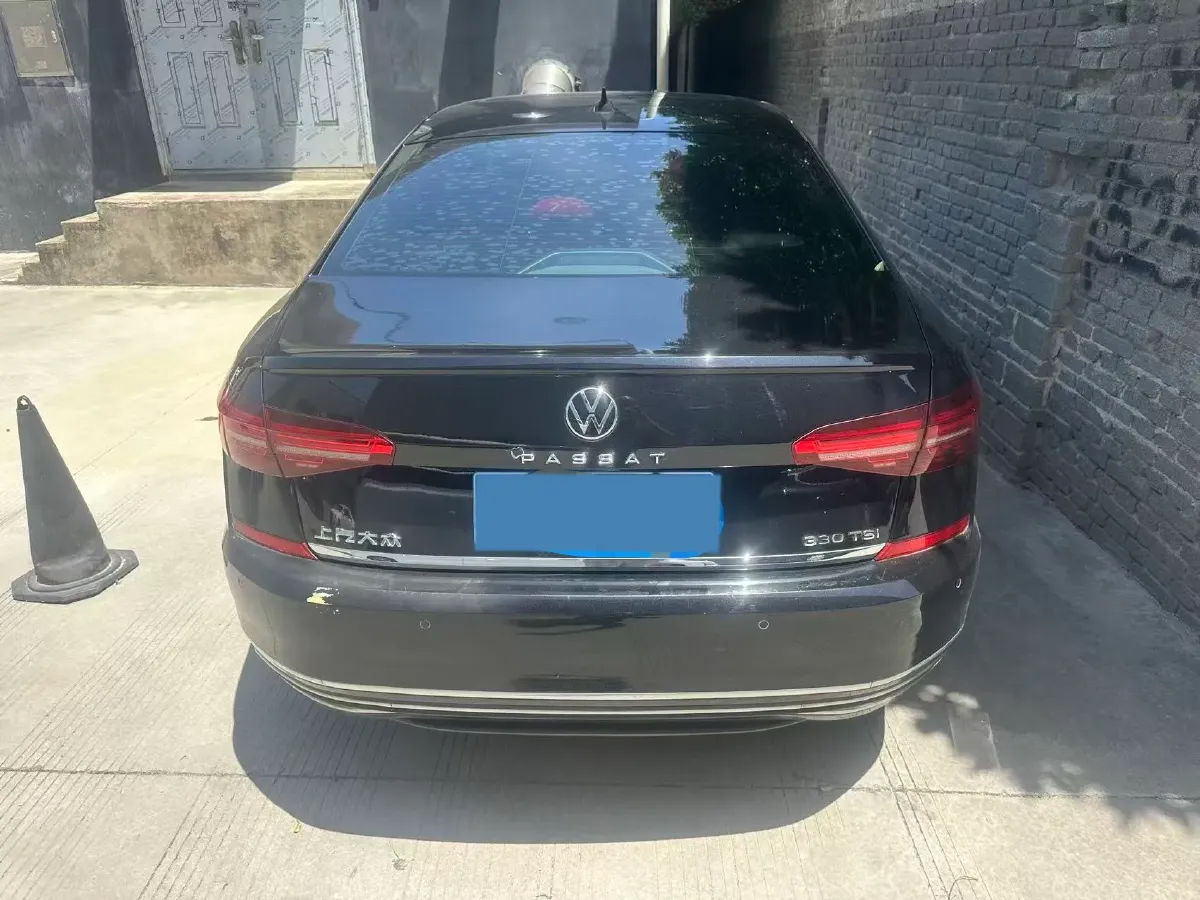 2020 Volkswagen Passat 2.0T 186HP L4 7DCT,autocango,china used car exporter,china ev exporter,chinese used car exporter,chinese used ev exporter