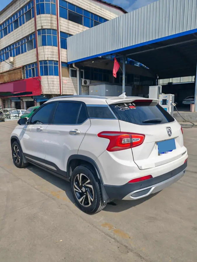 2017 BaoJun 510 1.5L 112HP L4 6MT,autocango,china used car exporter,china ev exporter,chinese used car exporter,chinese used ev exporter
