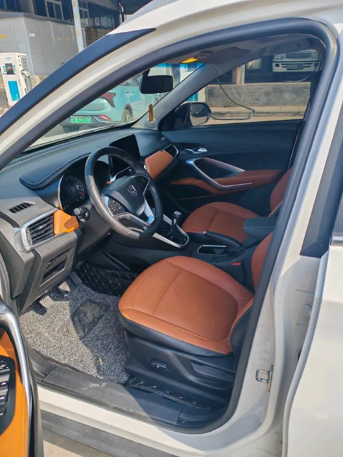 2017 BaoJun 510 1.5L 112HP L4 6MT,autocango,china used car exporter,china ev exporter,chinese used car exporter,chinese used ev exporter