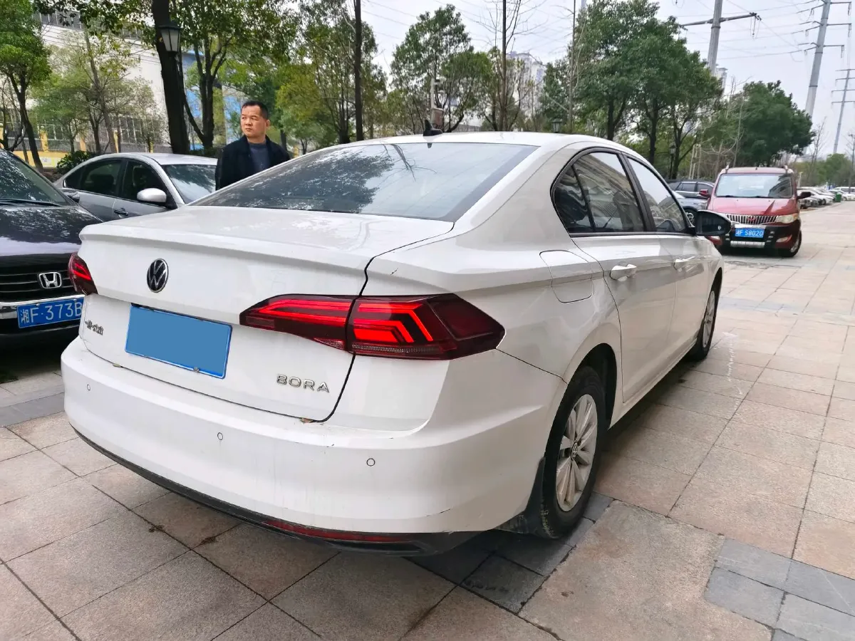 2021 Volkswagen Bora 1.5L 113HP L4 6AT,autocango,china used car exporter,china ev exporter,chinese used car exporter,chinese used ev exporter