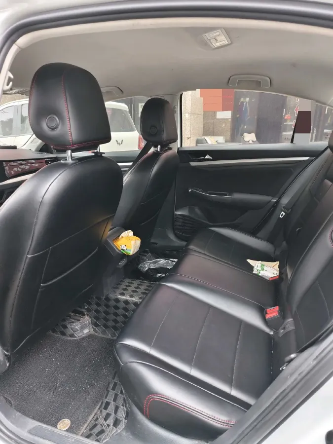 2021 Volkswagen Bora 1.5L 113HP L4 6AT,autocango,china used car exporter,china ev exporter,chinese used car exporter,chinese used ev exporter