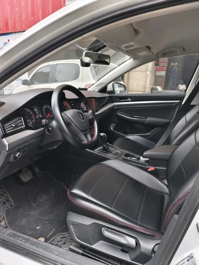 2021 Volkswagen Bora 1.5L 113HP L4 6AT,autocango,china used car exporter,china ev exporter,chinese used car exporter,chinese used ev exporter