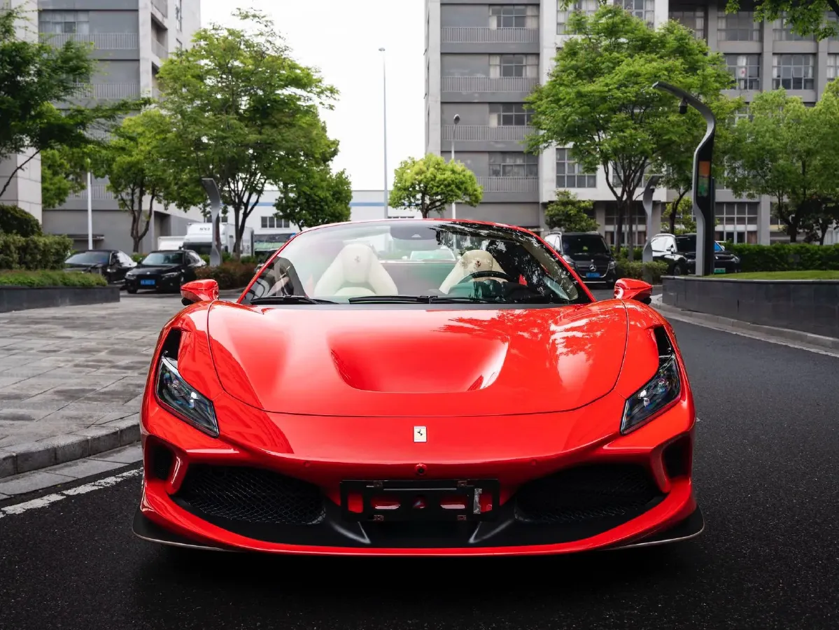 2020 Ferrari F8 3.9T 720HP V8 7DCT,autocango,china used car exporter,china ev exporter,chinese used car exporter,chinese used ev exporter
