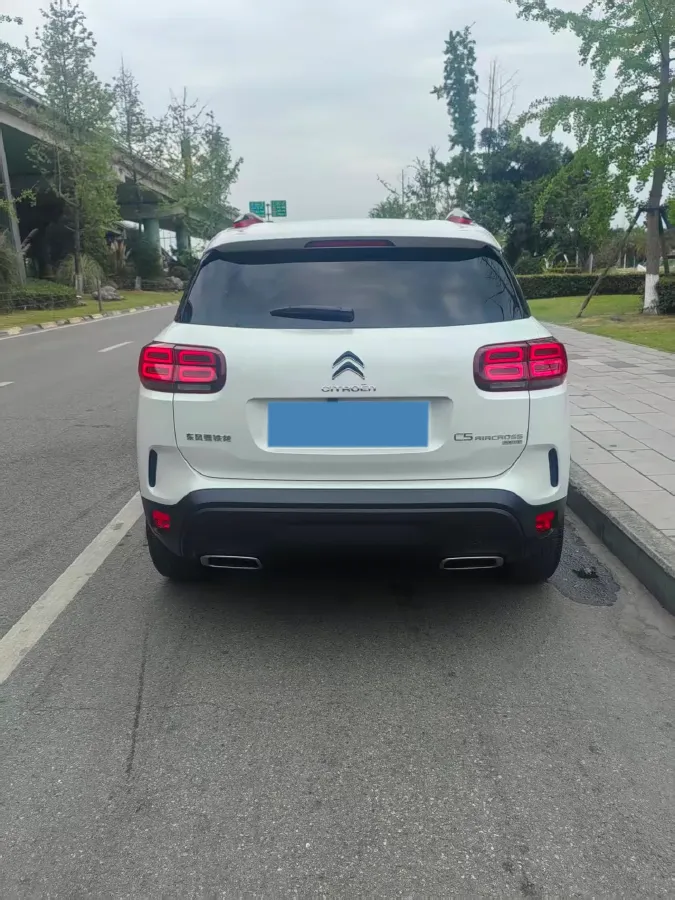 2017 Citroen C5 Aircross 1.8T 204HP L4 6AT,autocango,china used car exporter,china ev exporter,chinese used car exporter,chinese used ev exporter