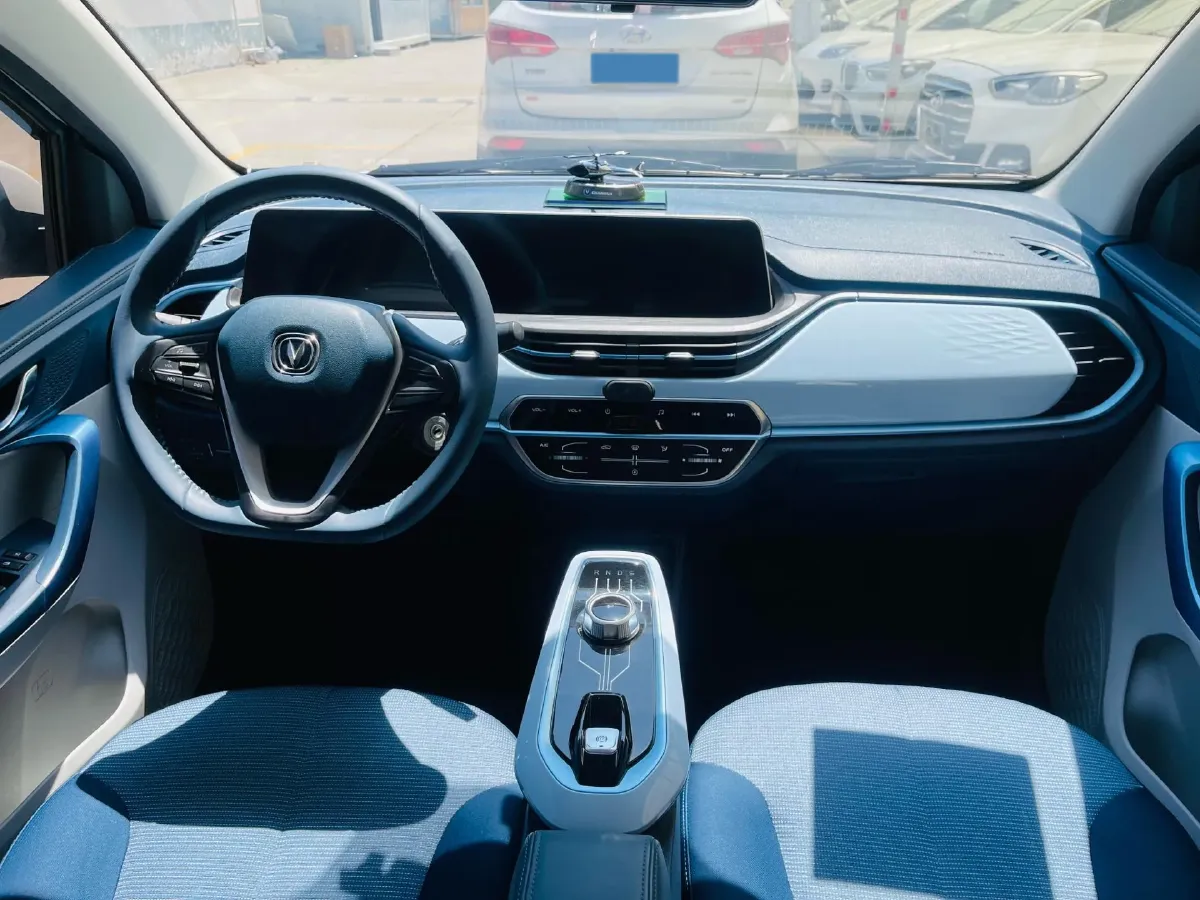 2022 ChangAn BenBen E-Star BEV 31.95KWH,autocango,china used car exporter,china ev exporter,chinese used car exporter,chinese used ev exporter