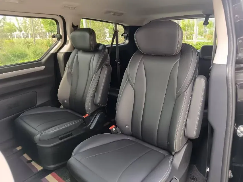 2023 MAXUS G20 2.0T 261HP L4 8AT,autocango,china used car exporter,china ev exporter,chinese used car exporter,chinese used ev exporter