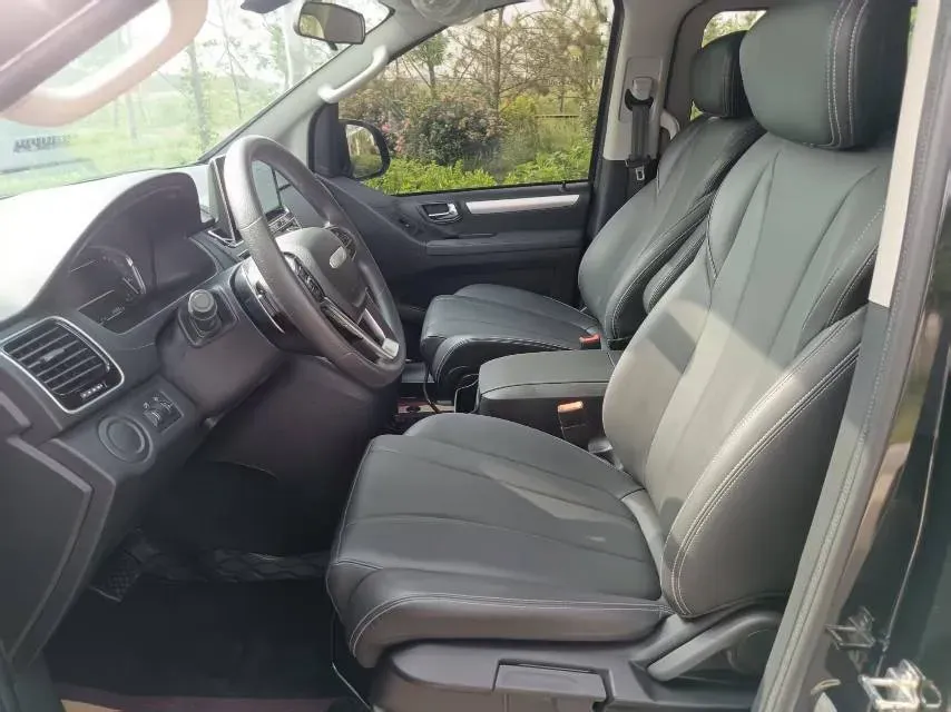2023 MAXUS G20 2.0T 261HP L4 8AT,autocango,china used car exporter,china ev exporter,chinese used car exporter,chinese used ev exporter