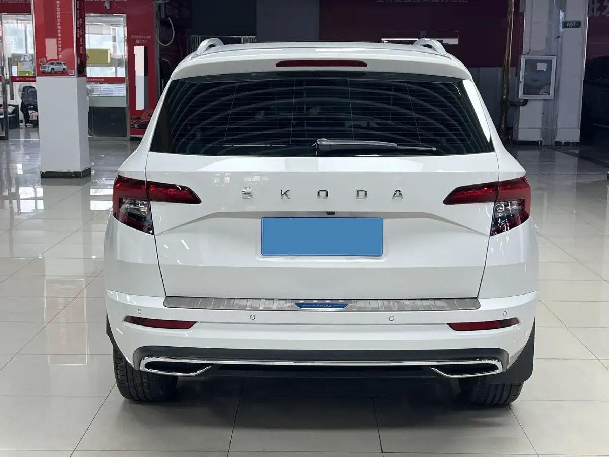 2022 Skoda Karoq 1.4T 150HP L4 7DCT,autocango,china used car exporter,china ev exporter,chinese used car exporter,chinese used ev exporter
