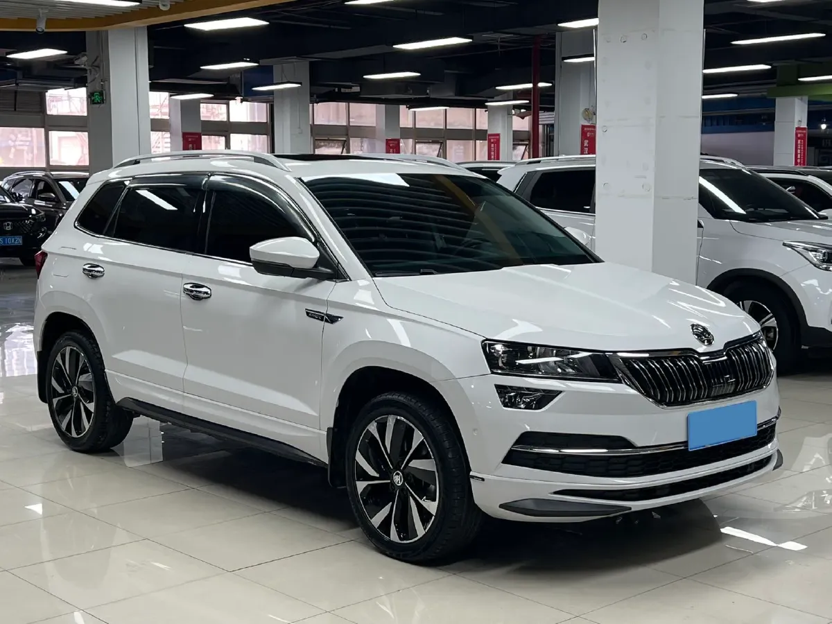 2022 Skoda Karoq 1.4T 150HP L4 7DCT,autocango,china used car exporter,china ev exporter,chinese used car exporter,chinese used ev exporter