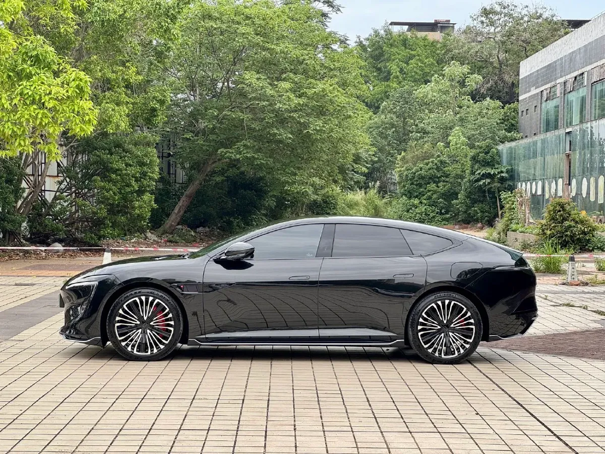 2024 Avatr 12 BEV 94.5KWH,autocango,china used car exporter,china ev exporter,chinese used car exporter,chinese used ev exporter