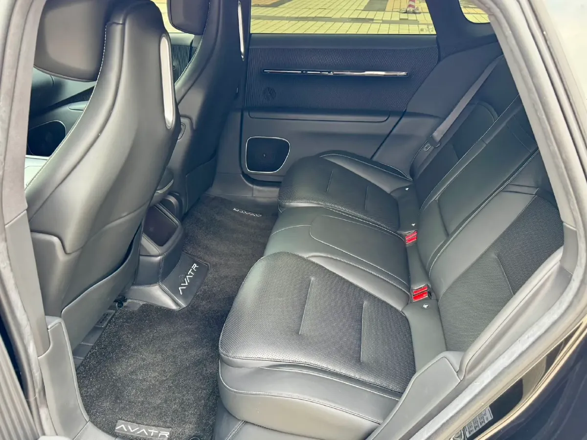 2024 Avatr 12 BEV 94.5KWH,autocango,china used car exporter,china ev exporter,chinese used car exporter,chinese used ev exporter