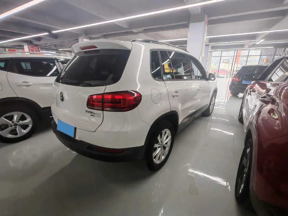 2017 Haval H9 2.0T 190HP L4 8AT,autocango,china used car exporter,china ev exporter,chinese used car exporter,chinese used ev exporter