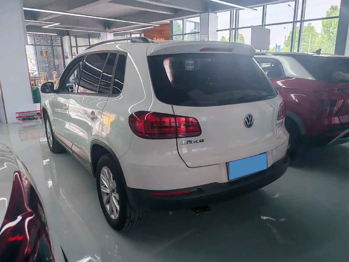 2017 Haval H9 2.0T 190HP L4 8AT,autocango,china used car exporter,china ev exporter,chinese used car exporter,chinese used ev exporter