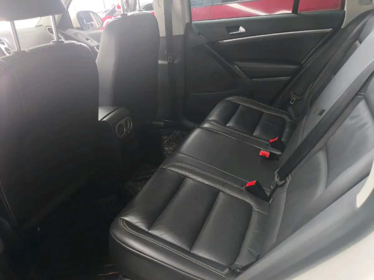 2017 Haval H9 2.0T 190HP L4 8AT,autocango,china used car exporter,china ev exporter,chinese used car exporter,chinese used ev exporter