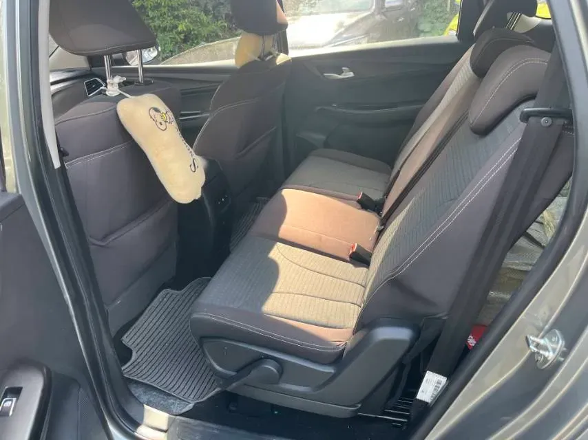 2019 BaoJun 730 1.5T 147HP L4 CVT,autocango,china used car exporter,china ev exporter,chinese used car exporter,chinese used ev exporter