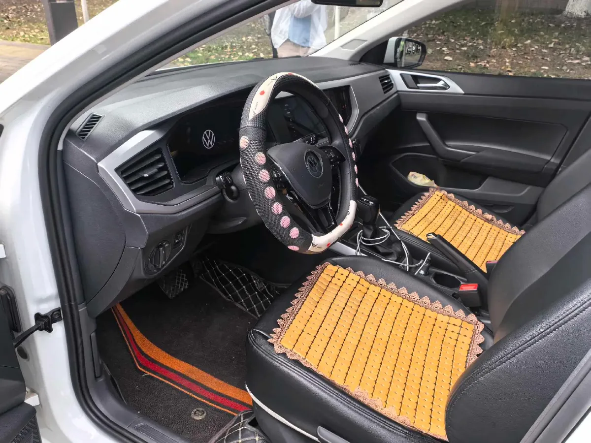2023 Volkswagen Polo 1.5L 110HP L4 6AT,autocango,china used car exporter,china ev exporter,chinese used car exporter,chinese used ev exporter