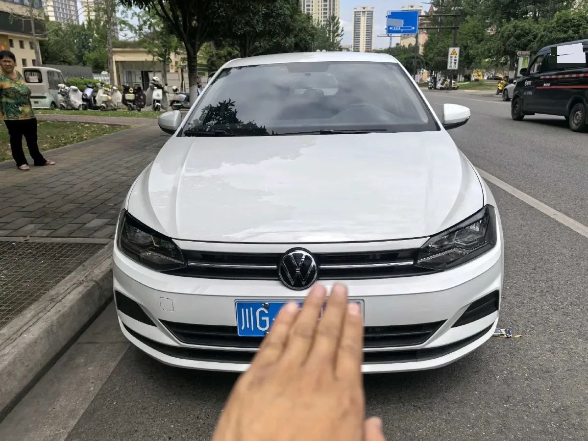 2023 Volkswagen Polo 1.5L 110HP L4 6AT,autocango,china used car exporter,china ev exporter,chinese used car exporter,chinese used ev exporter