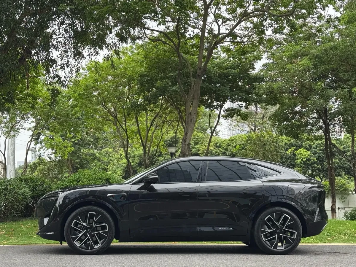 2025 Avatr 11 1.5T 156HP L4 REEV 39.05KWH,autocango,china used car exporter,china ev exporter,chinese used car exporter,chinese used ev exporter