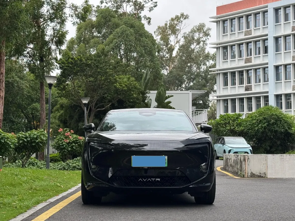2025 Avatr 11 1.5T 156HP L4 REEV 39.05KWH,autocango,china used car exporter,china ev exporter,chinese used car exporter,chinese used ev exporter