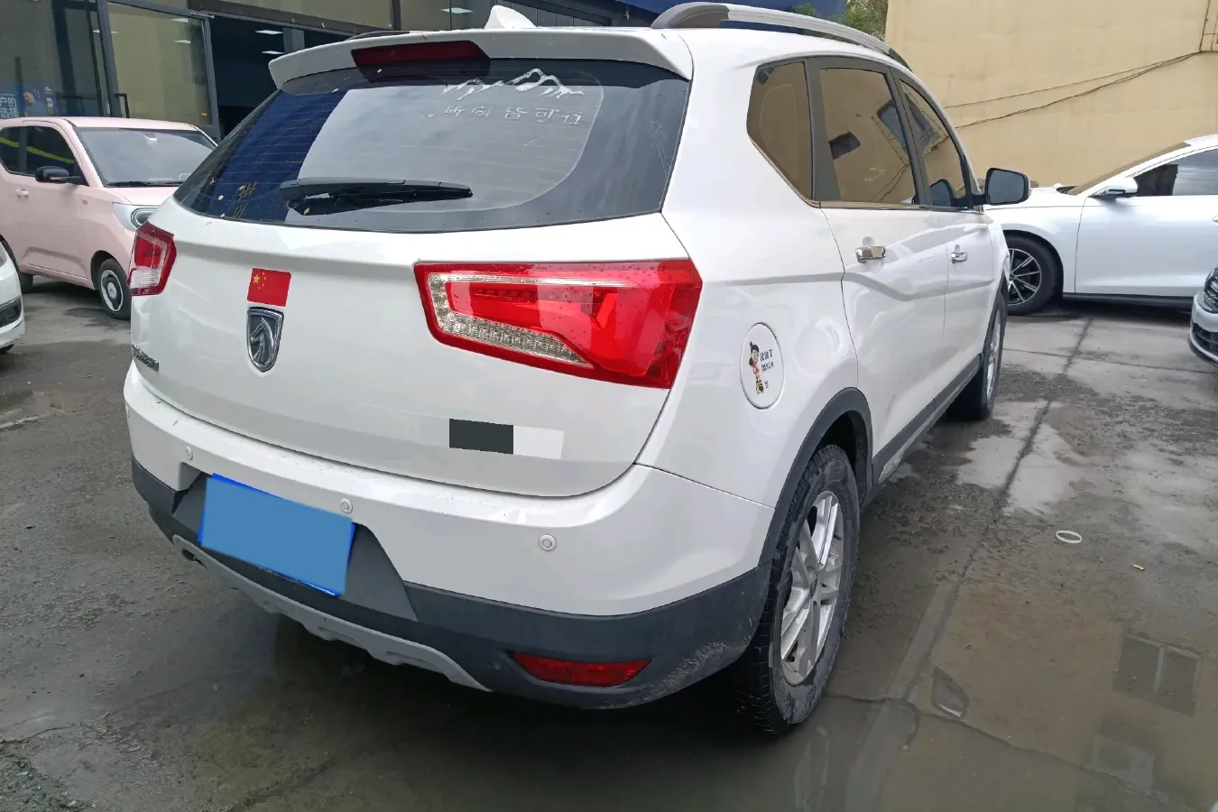 2016 BaoJun 560 1.5T 150HP L4 6MT,autocango,china used car exporter,china ev exporter,chinese used car exporter,chinese used ev exporter